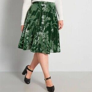 ModCloth Green Burnout Velvet Botanical A-Line Skirt Knee Length Holiday Sz S